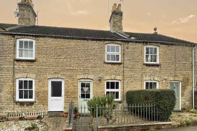 Thumbnail Terraced house to rent in Empingham Road, Stamford