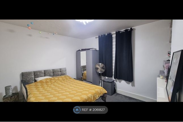 Thumbnail Room to rent in Pears Road, Hounslow
