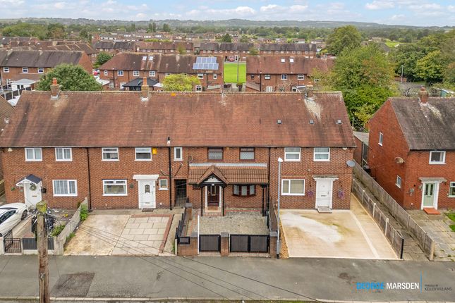 45, Dean Crescent, Wigan photo 2
