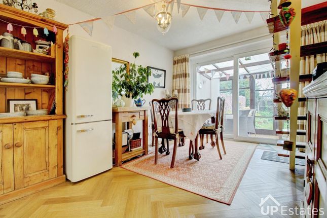 28, Guilsborough Rd, Coventry photo 3