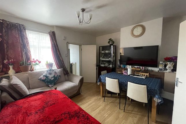 26a, Livingstone Road, Southall photo 3