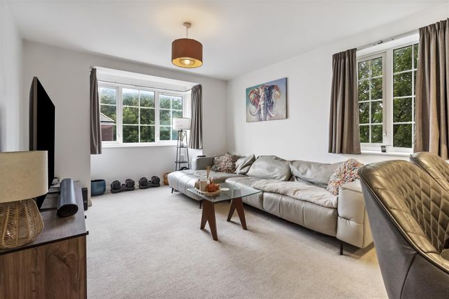 Winton Close, Worthing photo 5