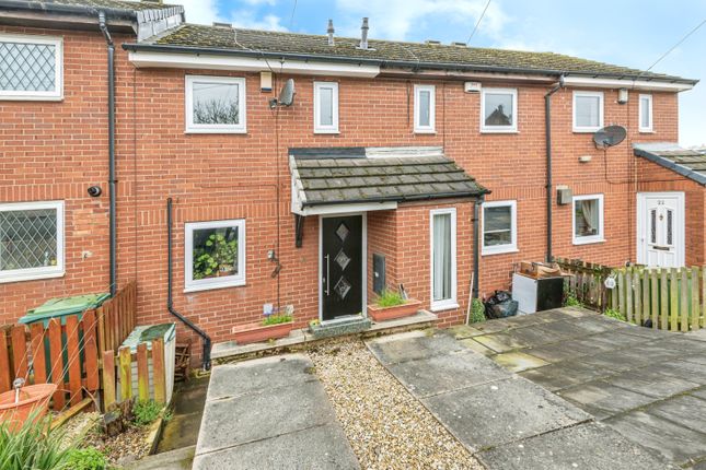 Town house for sale in Silver Royd Road, Leeds