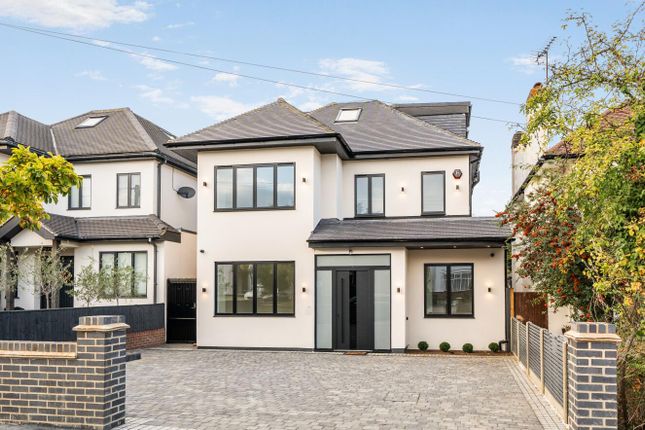 4-bed detached on Greenway, London, £2,150,000