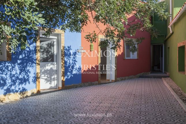 Villa for sale in Alte, 8100 Alte, Portugal