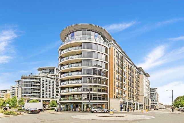 Flat for sale in Townmead Road, Imperial Wharf, Fulham