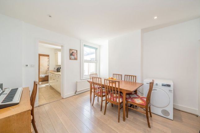12, Norcutt Road, Twickenham photo 4