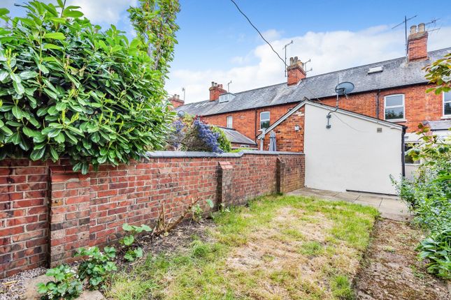 Terraced house to rent in Park Road, Henley-On-Thames, Oxfordshire