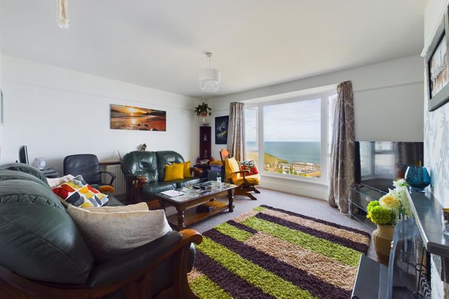 1, Wyndthorpe Gardens, Ilfracombe photo 3