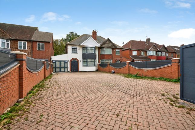 3-bed semi-detached on Broadway, West Midlands, £475,000