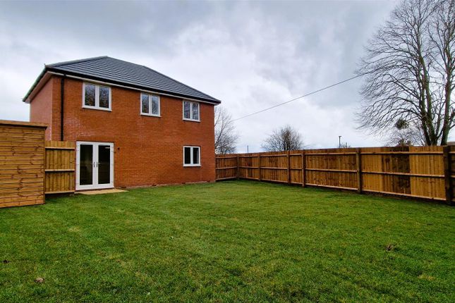 Thumbnail Property to rent in Hebridean Gardens, Kingstone, Hereford