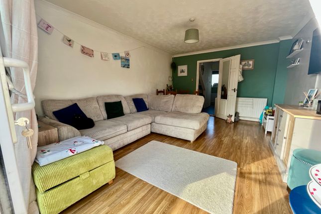 19, Arundel Court, Hayle photo 4