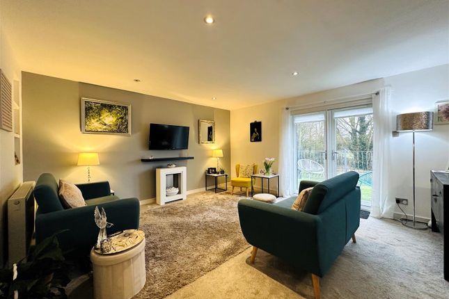 Open Plan Kitchen Living Area