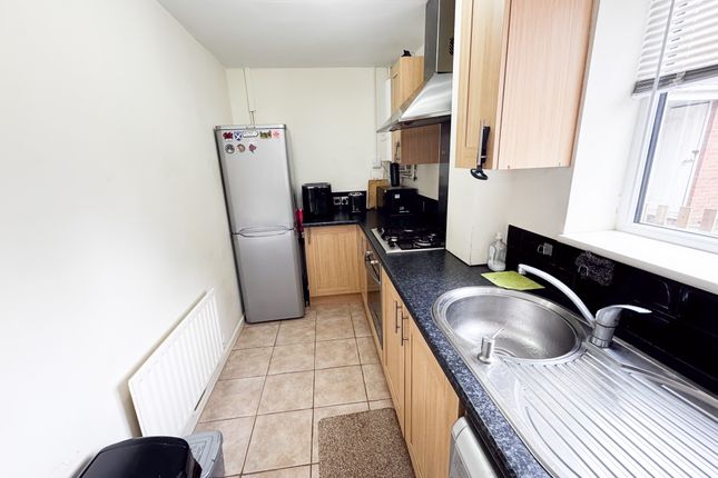 22, Summerhill Drive, Newcastle-under-Lyme photo 2