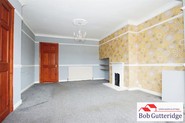 Town house for sale in Vale View, Porthill, Newcastle