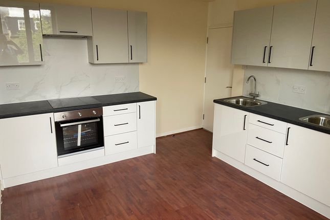 Thumbnail Flat to rent in Warwick Grove, Hackney