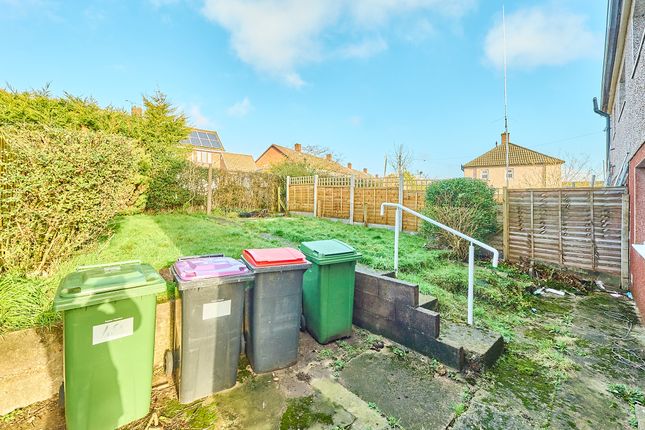 49 Gloucester Avenue, Dawley, Telford photo 3