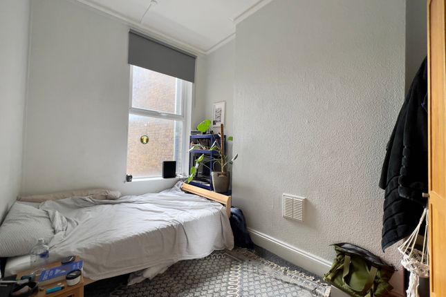 2, Lewisham Way, London photo 4