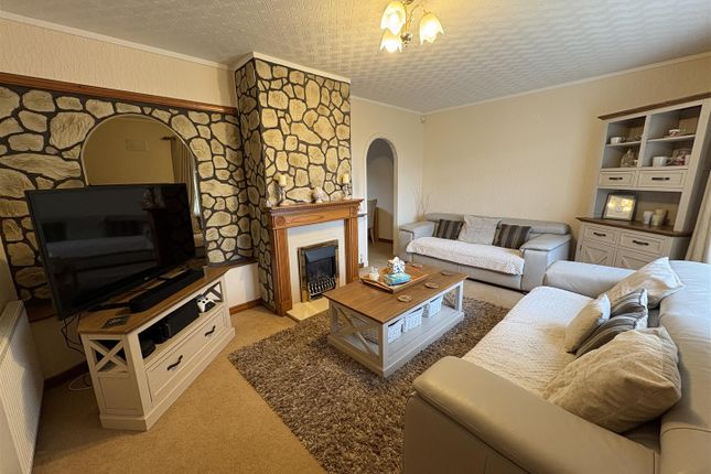 24, Fraser Avenue, Elgin photo 3