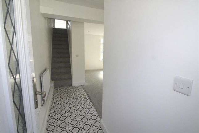 29, Lewis Street, Pentre photo 4