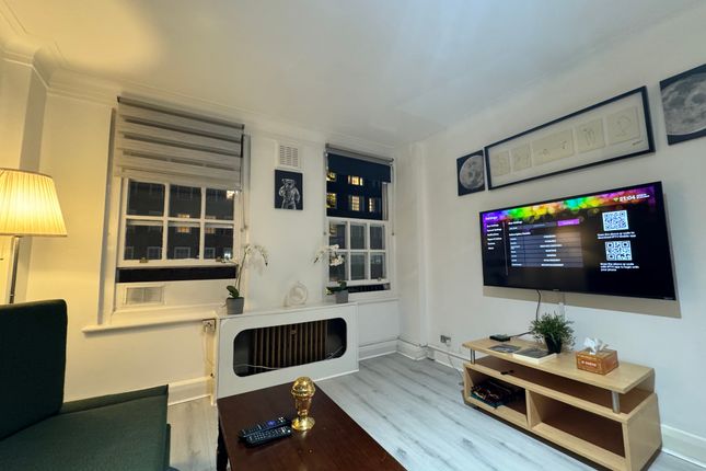 Flat for sale in Edgware Road, London