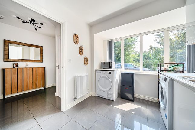 28, Derby Drive, West Malling photo 4