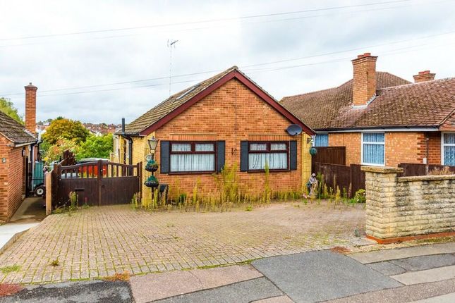 Thumbnail Bungalow for sale in Hall Avenue, Rushden