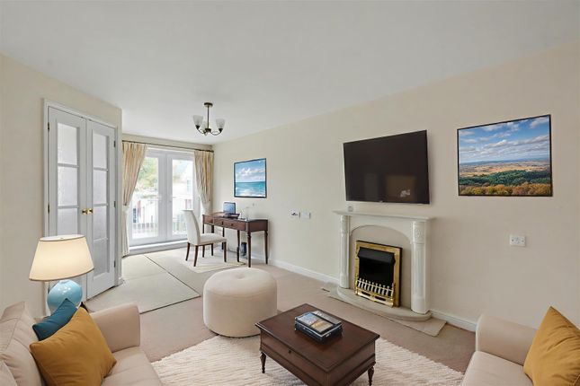 12 Brooklands Court, 44, Tamworth Road, Nottingham photo 2