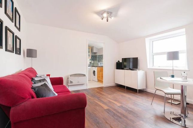 Thumbnail Flat to rent in London Road, London