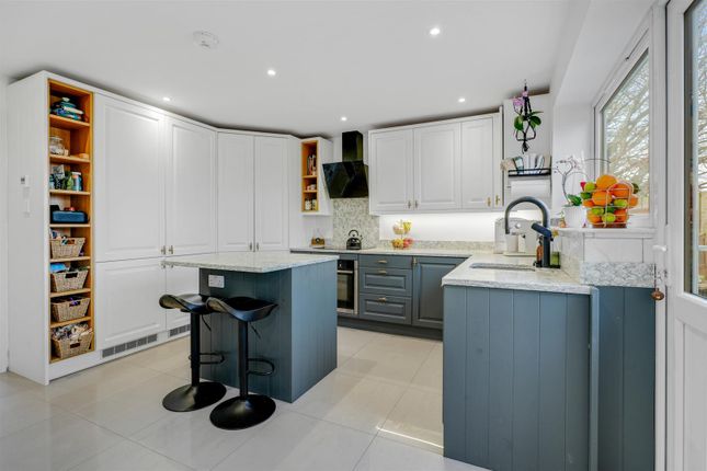 9, Barrett Place, Milton Keynes photo 3