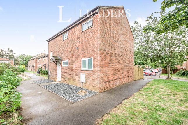 Room 4, 2, Bouverie Walk, Northampton photo 4