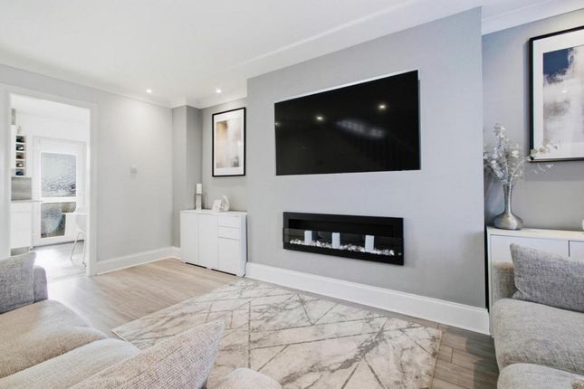 48, Victoria Road, Glasgow photo 5