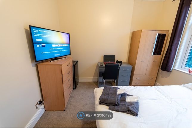 Room to rent in Salisbury Road Room 7!, Moseley, Birmingham