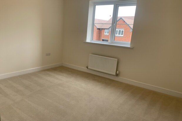 Flat to rent in Bolsover Drive, Stafford