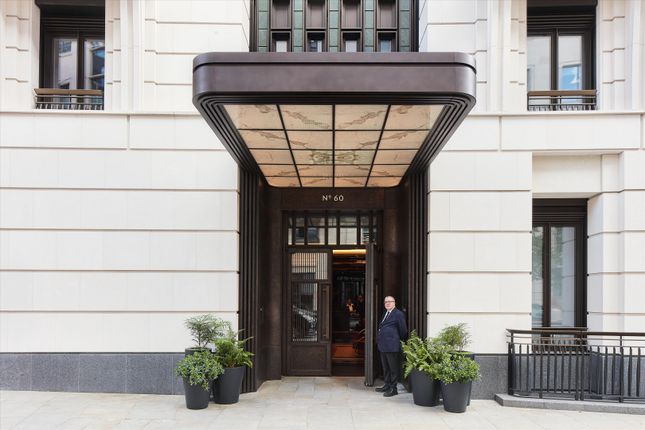 60 Curzon, London photo 2