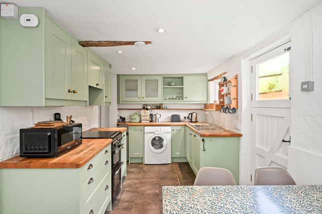 Lavender Cottage, 32 Stocks Road, Aldbury photo 4