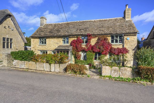 3-bed detached on Old Tiles, School Lane, South Cerney, £800,000