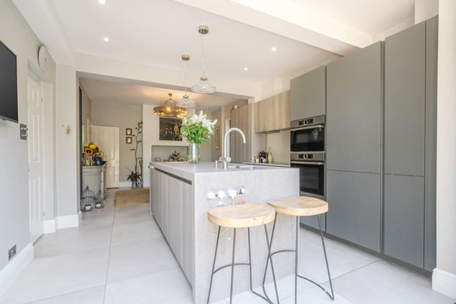 Wildfell, Windsor Lane, Little Kingshill, Great Missenden photo 4