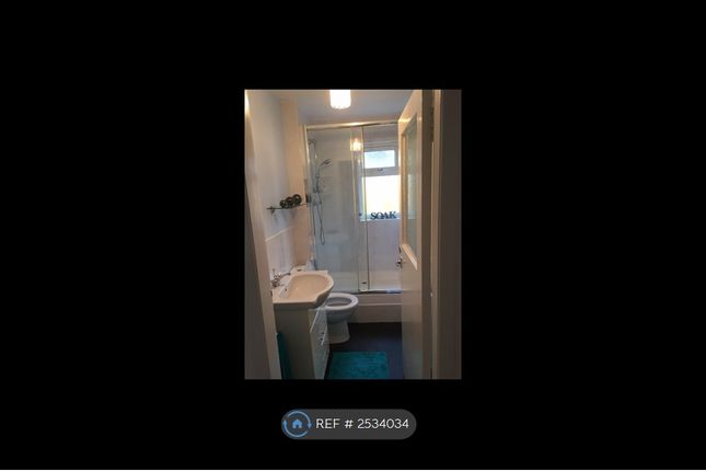 Main St, Townhill, Dunfermline photo 4