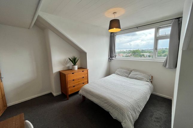 Burley Lodge Terrace, Leeds photo 5