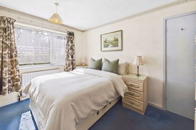 32 Gedling Road, Nottingham photo 3