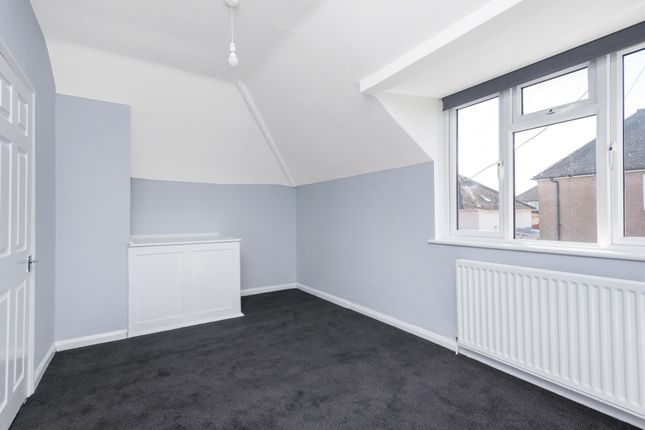 Terraced house to rent in Colyers Close, Erith
