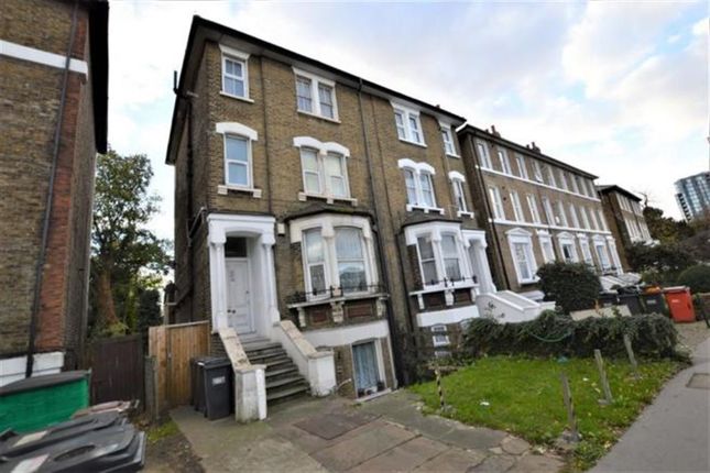 Thumbnail Flat for sale in St James Road, Croydon