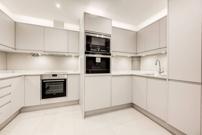 Flat for sale in Compass House, Chelsea Creek, London SW6
