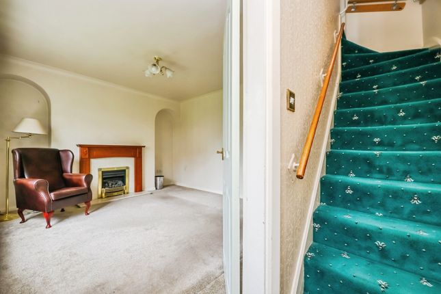 55, Manton Crescent, Nottingham photo 4