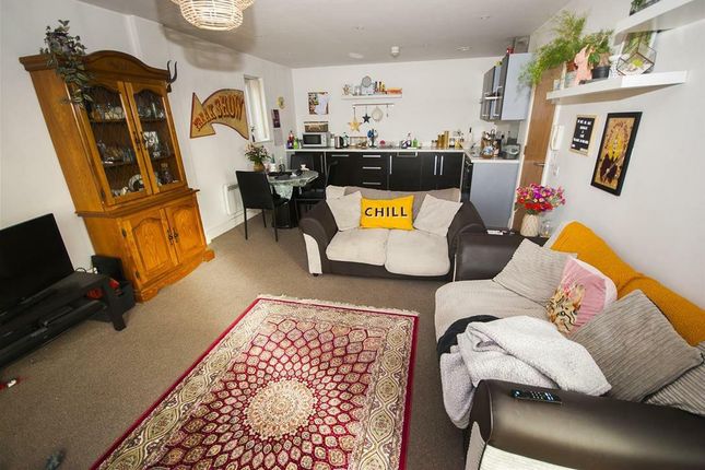 Flat for sale in Jamaica Street, Liverpool
