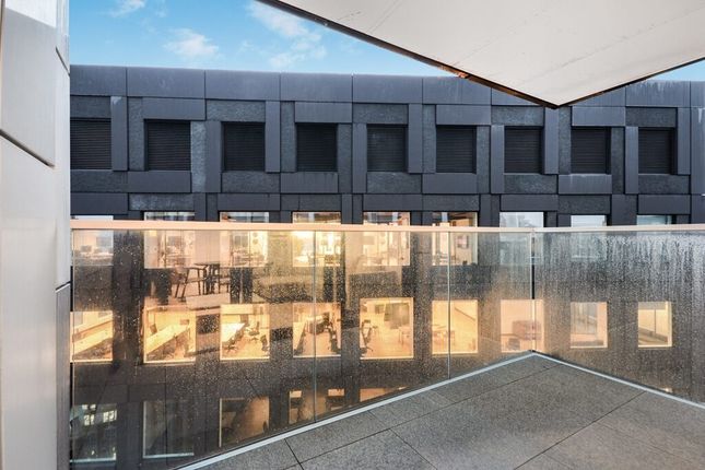 1104, Atlas Building, 145, City Road, London photo 4