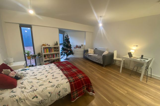 1-bed flat on 62, 2, Nation Way, Liverpool, £75,000
