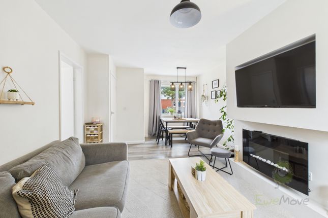 Lounge 2