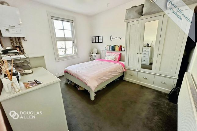 3, Hazeldene Road, Ilford photo 3